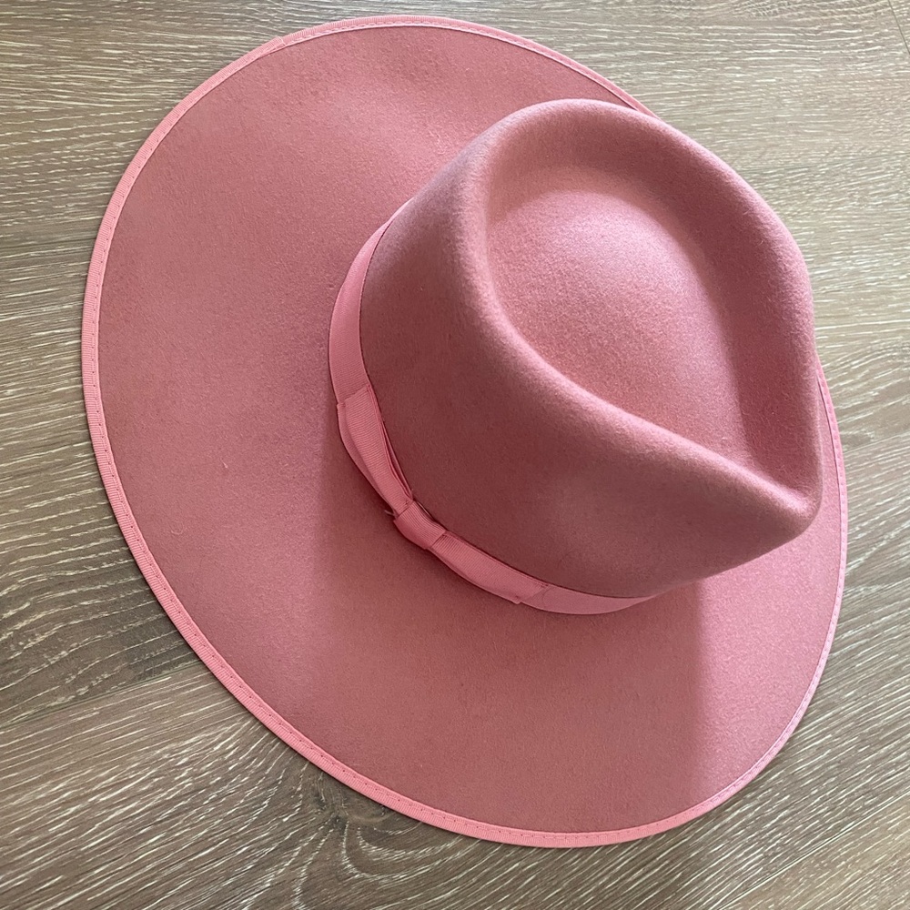 Lack of color hat